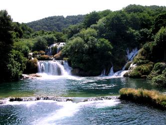 87_wasserfall_kl.jpg (23009 Byte)